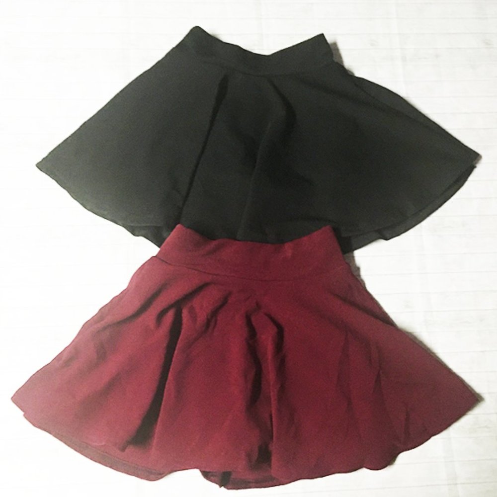 Lot of 2 Burgundy / Black Mini Skirts